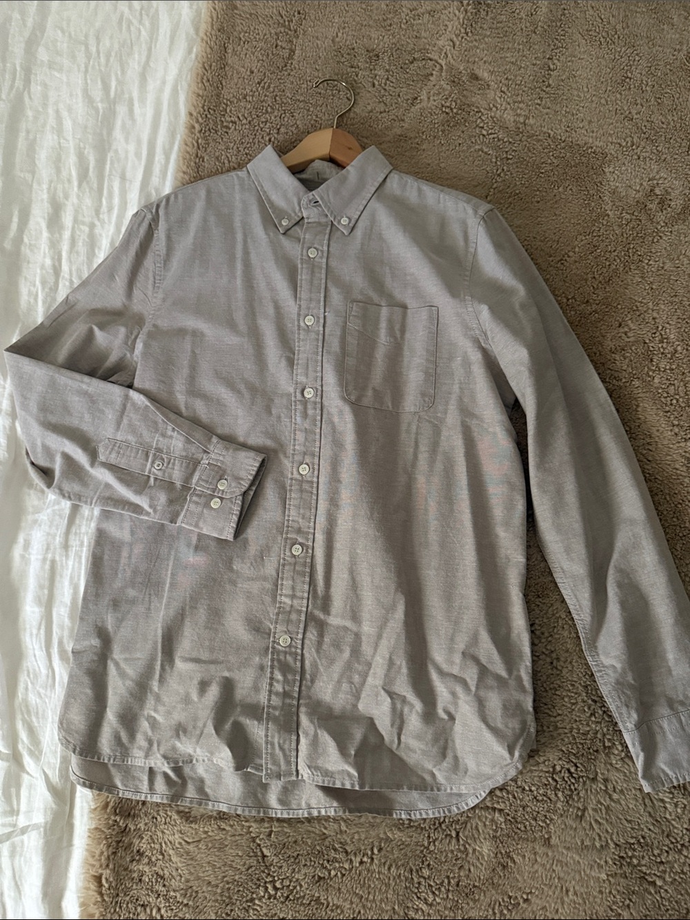 Banana Republic Men's Light Brown Button-Down Shirt - Picture 4 of 12